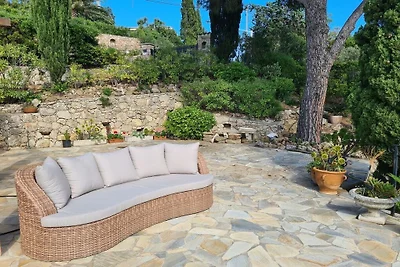 Villa in Les Issambres mit Schwimmbecken