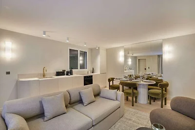 Subliem en nieuw appartement Louvre...