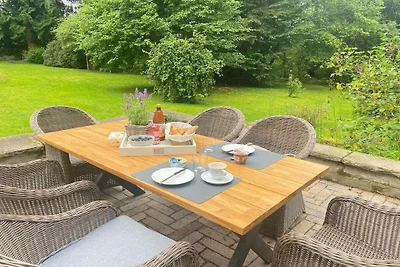 Holiday home with 4 bedrooms