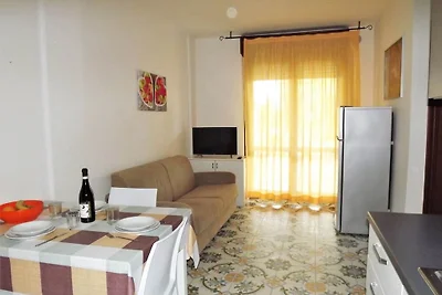 Moderno Appartamento a Villa Rosa di Martinsi...