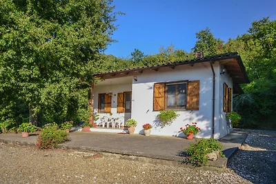 Casa vacanze a Magione con giardino