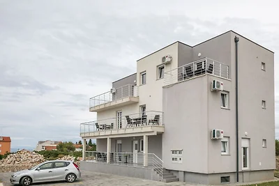 Appartamento a Novalja vicino alla spiaggia d...