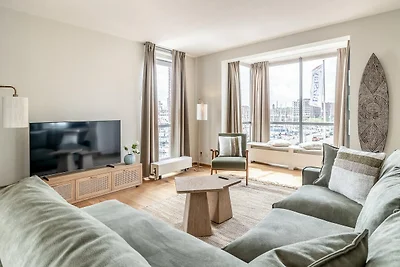 Schöne Wohnung, Blick auf Hafen von...