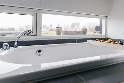 Helles Ferienhaus mit Spa -- By Traum...