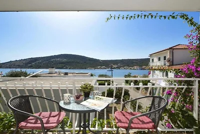 Apartments Nina - One Bedroom Apartment with ...
