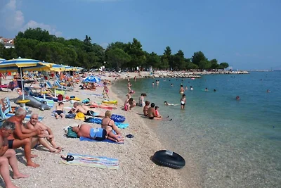 Wohnung in Dramalj nahe Strand und Pool