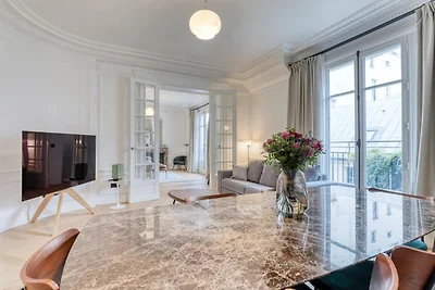 Prachtig AC Appartement Terras Madeleine...