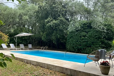 Villa provenzale con piscina e parco...