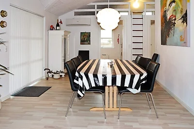 10 person holiday home in Hadsund-By Traum
