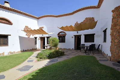 Casa nella grotta con piscina a Guadix