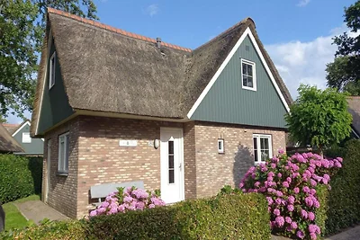 Ferienvilla in Wald- und Strandnähe mit Sauna