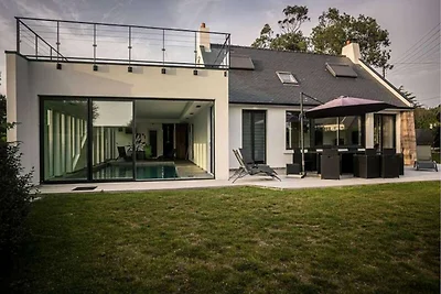 Villa Bihit · Cote De Granit Rose Villa con...