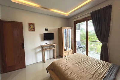 Suite con balcone vicino alla spiaggia di...