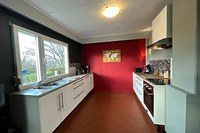 Gezellig vakantiehuis in Andenne met terras