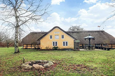 4 persone case ad Asaa