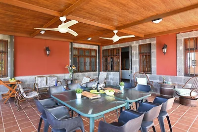 Villa con 5 camere da letto e vista sul mare
