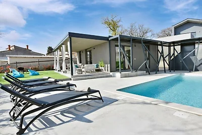 Villa Barcolana