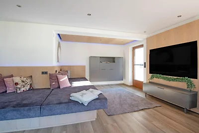 Exklusive Wohnung mit Garten und Whirlpool