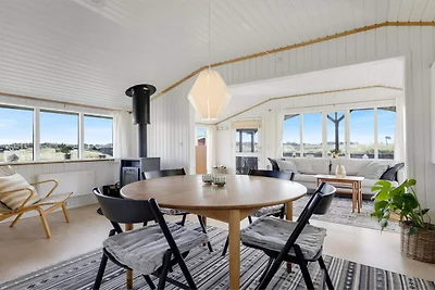Vakantiehuis in Lokken met uitzicht