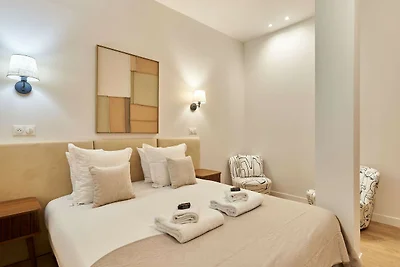 Elegante apartamento con aire acondicionado e...