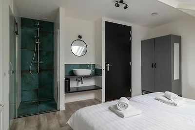 Ferienhaus in Vrouwenpolder am Strand