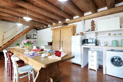 Schönes Ferienhaus in Pedavena mit Garten