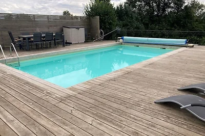 Luxuriöse Villa in Durbuy mit Schwimmbad