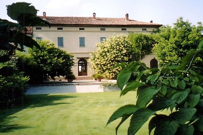 Villa in Stagno Lombardo mit Garten