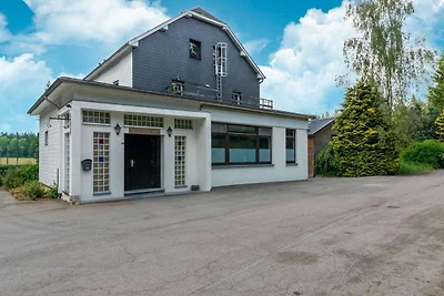 Herrenhaus mit Schwimmbad und Sauna