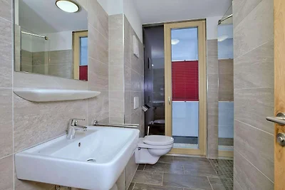 Appartement in Neukirchen bij Skilift & Sauna