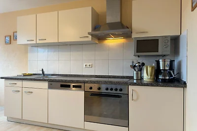 Charmante Ferienwohnung mit Garten in Wiek