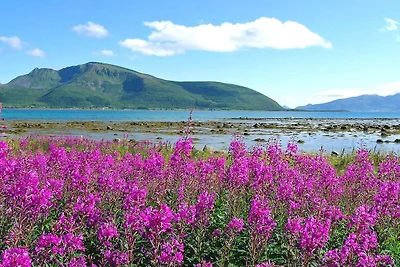 7 Personen Ferienhaus in SORTLAND-By Traum