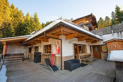 Hütte Hochfügen an der Skipiste