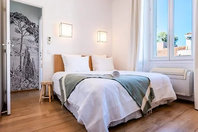 Luxuriöses 3-Zimmer-Apartment, 200 m von den ...