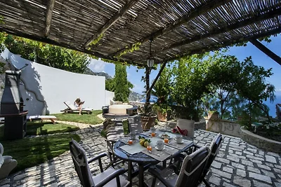 Apartment an der Amalfiküste mit Whirlpool