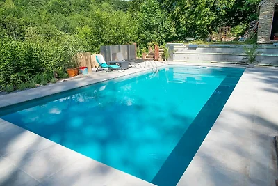Ferienhaus in Verviers mit Pool
