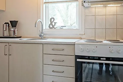 6 Personen Ferienhaus in Hasle-By Traum