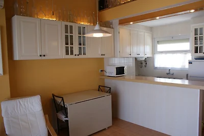 Wohnung in LEscala mit Swimmingpool