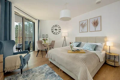 Ferienwohnung mit Zugang zu Pool und Sauna