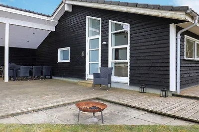 10 Personen Ferienhaus in Løgstør-By Traum