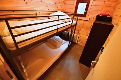 Ardennenchalet mit Balkon und Sauna