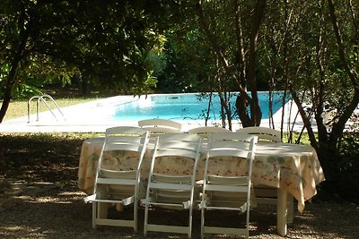 Ländliches Ferienhaus mit privatem Pool