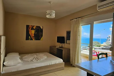 Studio w Sarandzie blisko Mango Beach