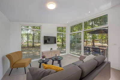 Moderne Lodge mit Infrarotsauna, 8 km von Hel...