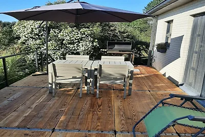 Zeer warm huis met tuin en houtkachel.