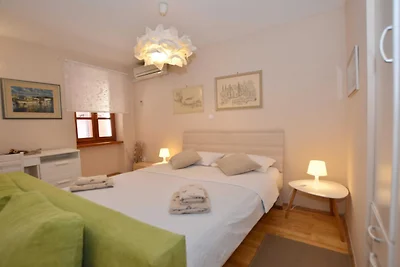 Einfaches und sonniges Studio-Apartment