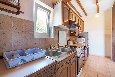 Geräumige Ferienwohnung in Brodarica