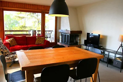 Freundliche Wohnung mit Bergblick