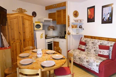 Studio White Stones Residence