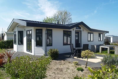 Gepflegtes Chalet unweit des Biesbosch